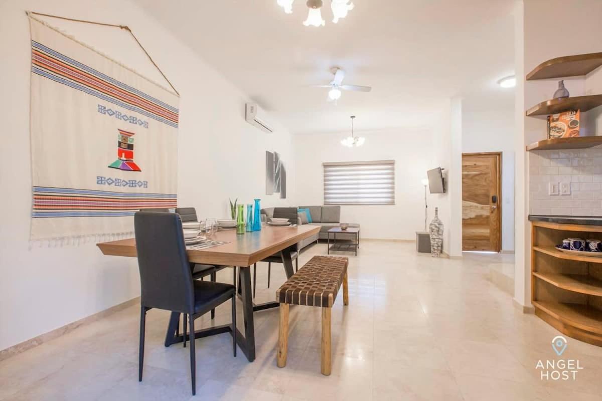 Brand New Townhome With Private Rooftop 라파스 외부 사진